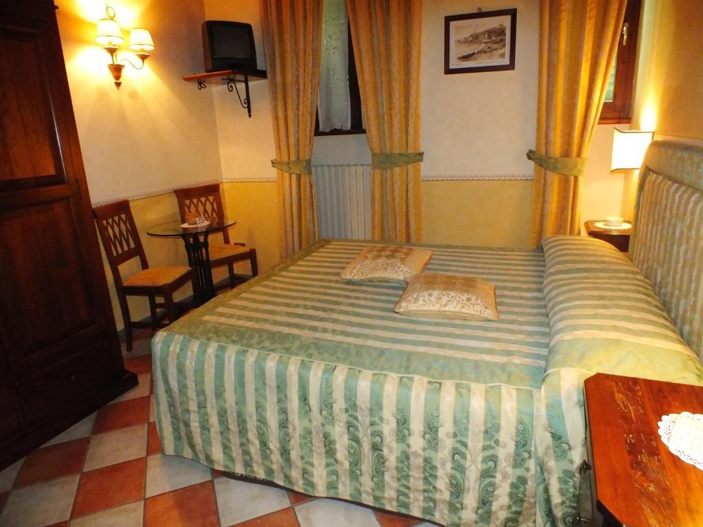 Hotel La Contrada Dei Monti Orta San Giulio Exterior foto